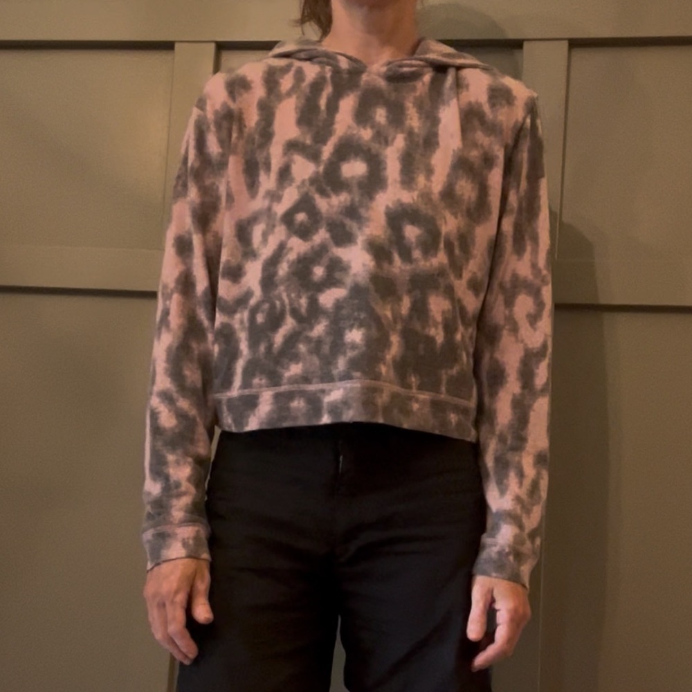 Blank NYC Leopard Print Cropped Hoodie Sweatshirt Pink Gray Size XS